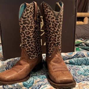 Ariat women’s boots